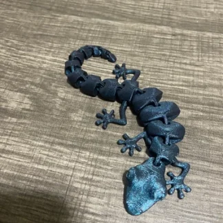 3d printed Gecko Salamander Lizard Realistic Reptile Articulated fidget Toy Kids