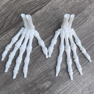 2 Articulated Skeleton Hands Realistic Color Halloween Decor